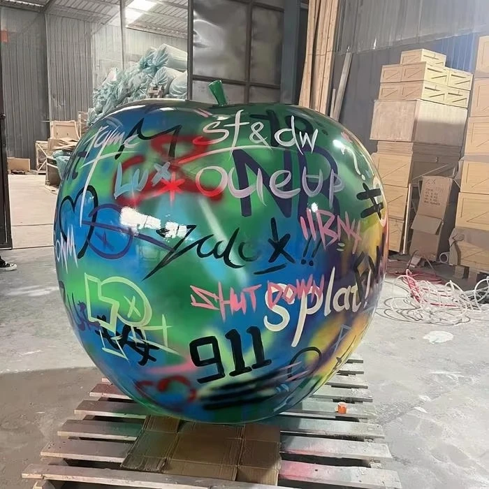 Apple Graffiti Entertainment Large Fiberglass Apple Statue DIY Resin Fiberglass Sculpture Pop Art Painting