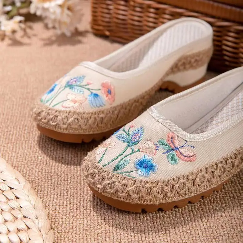 Summer Women\'s Linen Baotou Embroidered Slippers Ethnic Style Retro Home Casual Slippers Thick Soles For External Wear