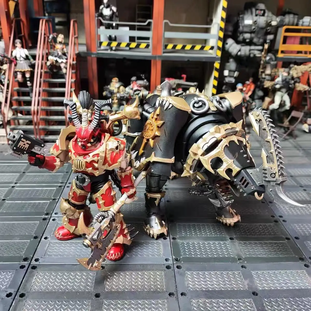 【オリジナル】JOYTOY 1/18 アクションフィギュア ウォーハンマー 40K ワールドイーター ロード インボカタス モデル 兵士 おもちゃ