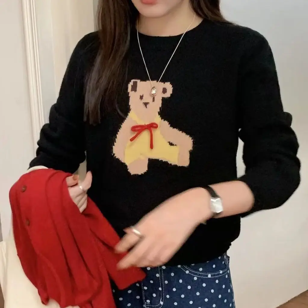 New bear round neck embroidered long-sleeved sweater 2024 Korean cartoon autumn and winter sweater for women