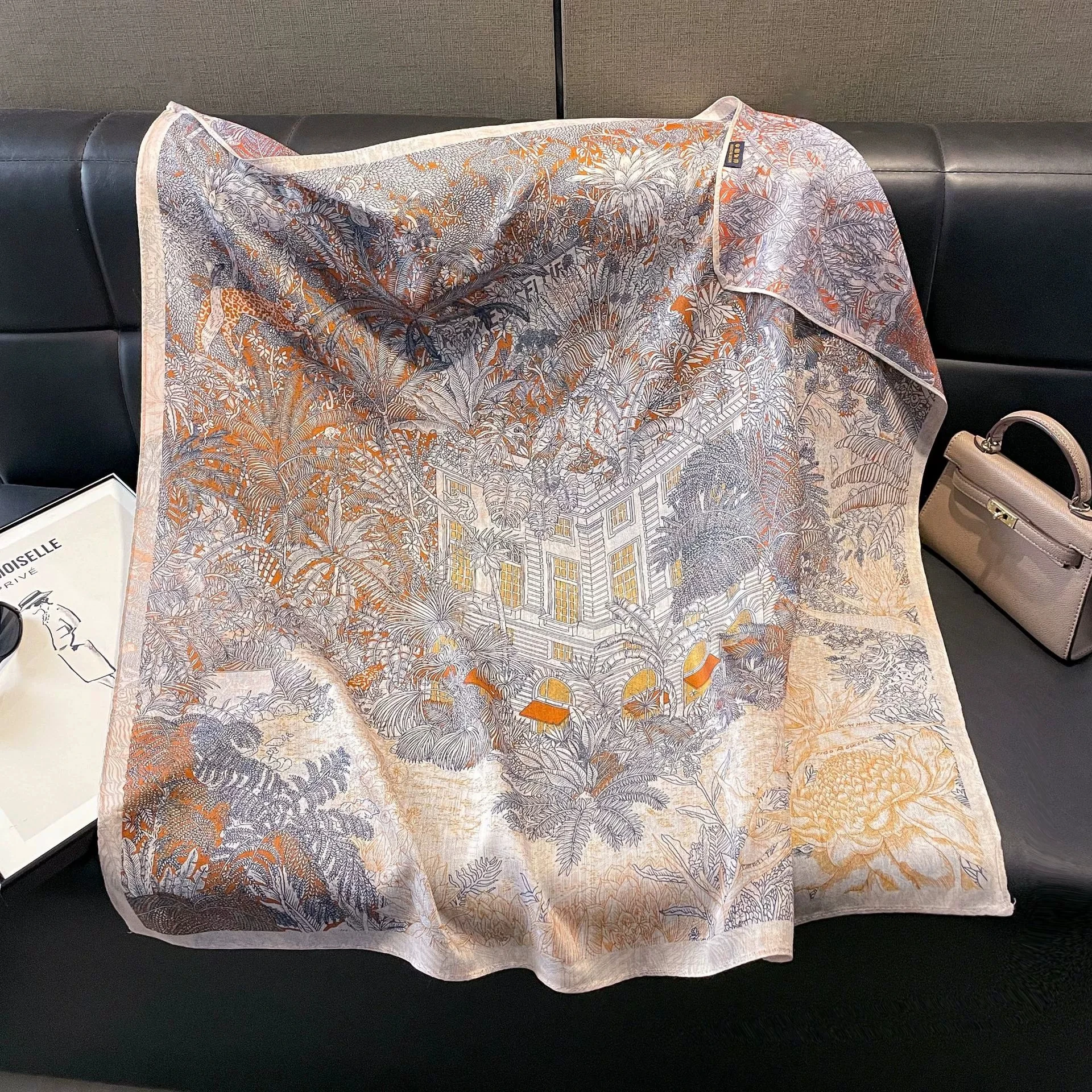 Double-sided Faux Silk and Wool Printed Scarf for Women Spring and Autumn 90cm Square Scarf Foulard Bandana Femmel Headscarf