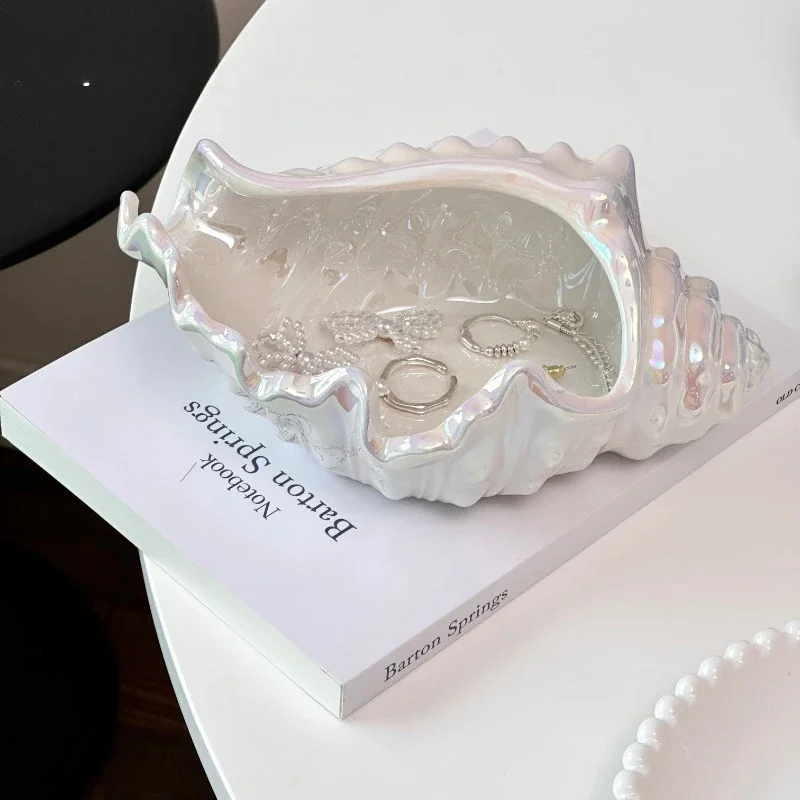 Vintage Ceramic Conch Shell Tray 18.5cm，Handmade Jewelry Key Holder,Aesthetic Entryway Vanity Organizer, Home Decor Gift for Her