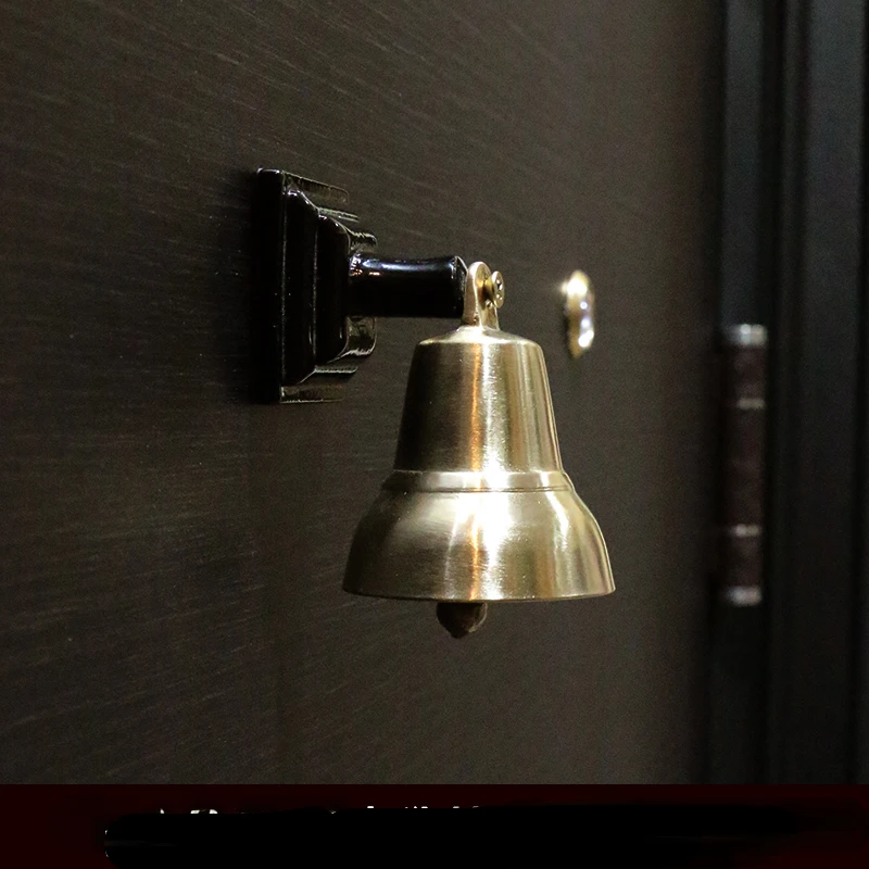 Store suction door opening reminder bell, pure copper Japanese style sliding door to welcome guests, store wind chimes