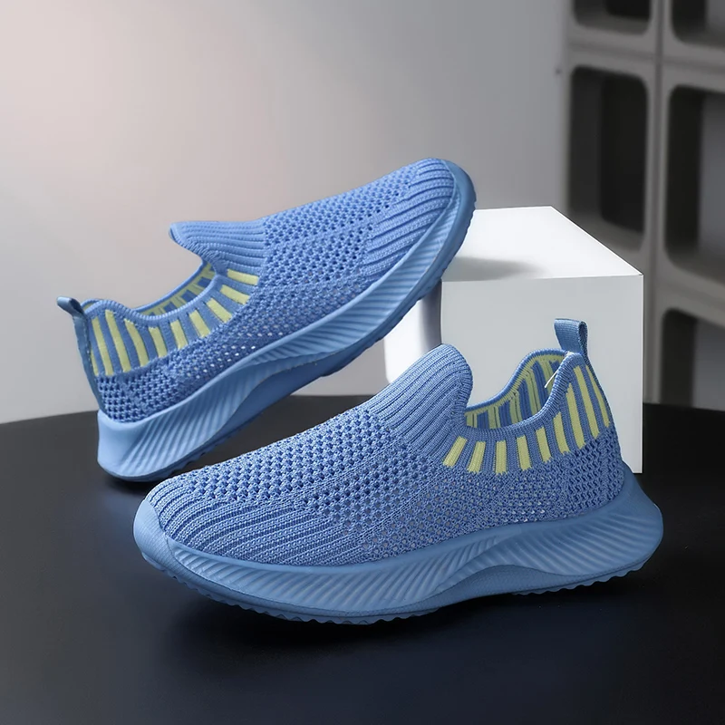 

Kids Summer Breathable Mesh Slip-On Sports Shoes Lightweight Casual Running Shoes Stylish Boys Girls Sock Shoes Outdoor Walking