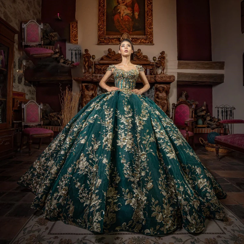 

Изумрудно-зеленое блестящее бальное платье из бисера, платья для Quinceanera, милое платье с золотой аппликацией и бусинами 16, наряды для конкурса, платья 15 лет