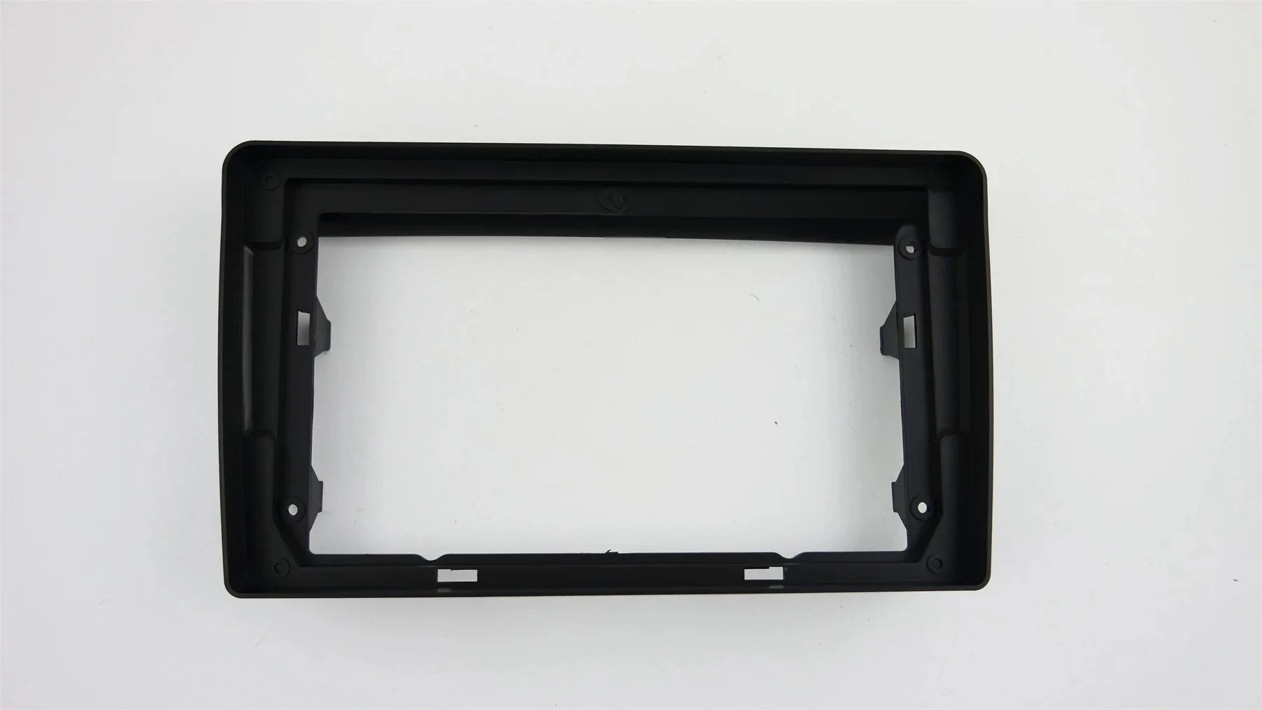 9 Inch Car Fascia Radio Panel for Hyundai Grandeur 2005-2011; Hyundai Azera 2006-2011 Facia Dash Kit Adapter Plate Console Bezel