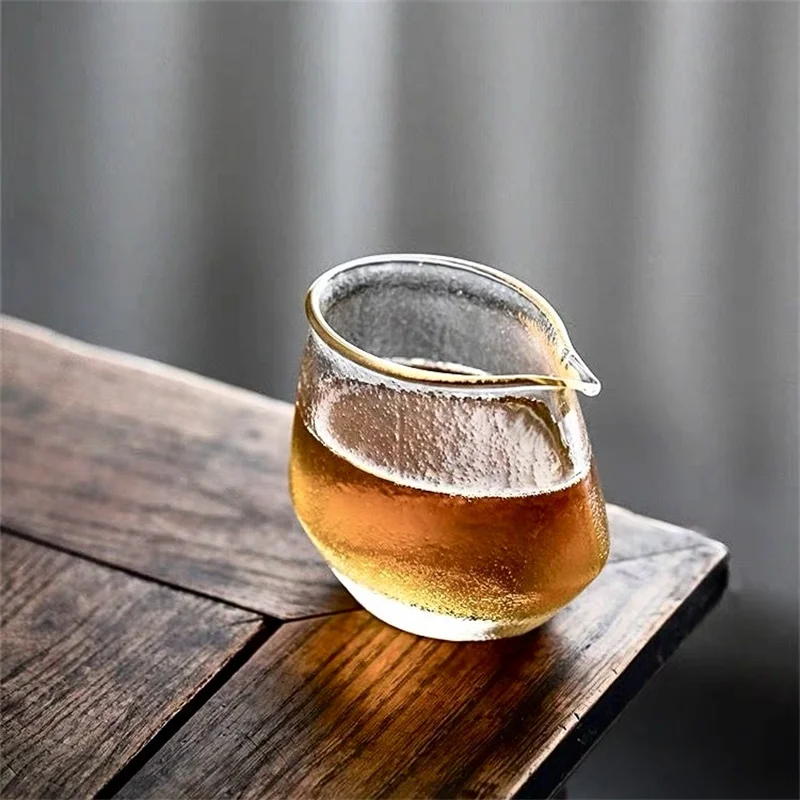 200ML Flat Mouthed Glass Fair Cup Tea Pitcher Heat Resistant Chahai Tea Server Cup Kung Fu Tea Set Accessories ﻿