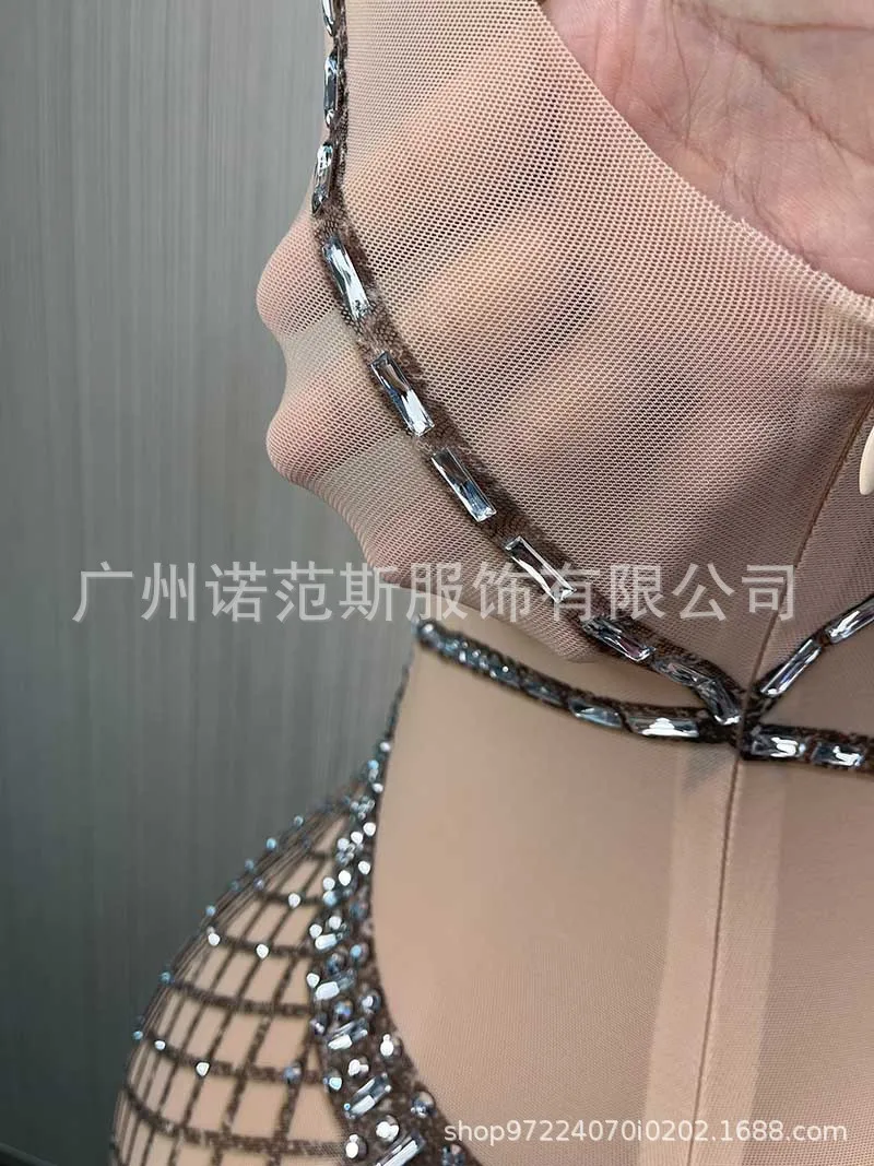 Herfst sprankelende strass mouwloze lange avondjurk elegante print en effen voor damesfeesten met kristallen verfraaide jurken