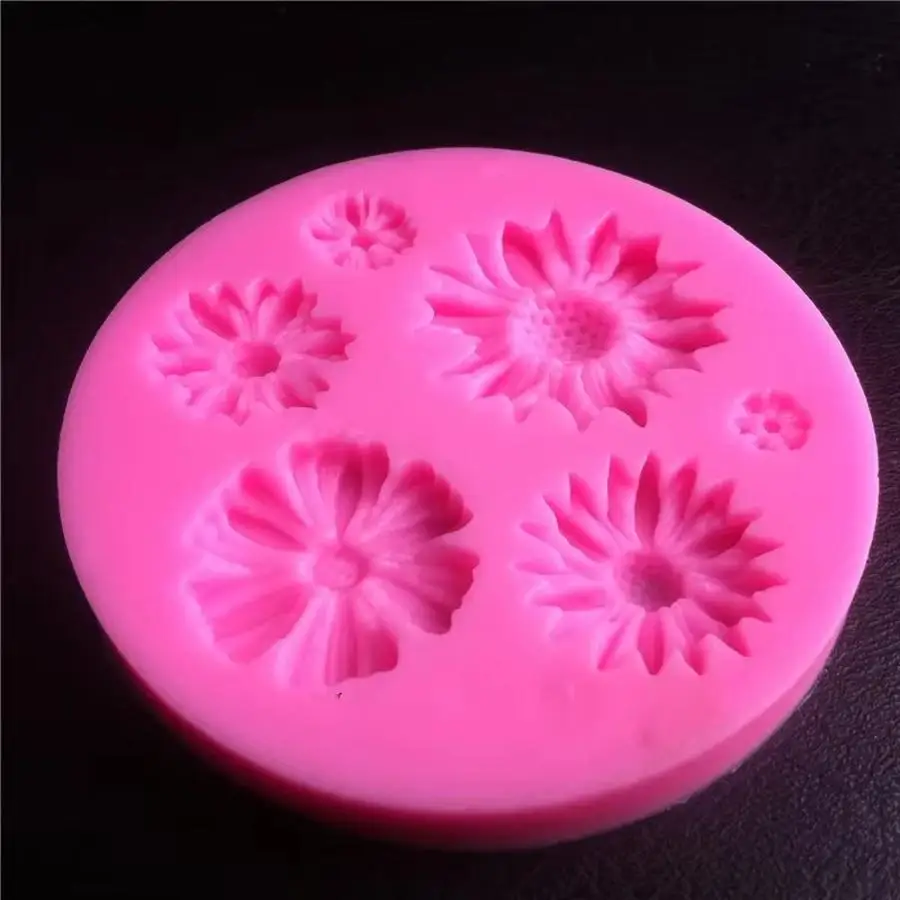 1 Pcs 3D Daisy Flower Silicone Mold DIY Fondant Cake Chocolate Candy Ice Pastry Mould Multi-use Handmade Craft Making Tool