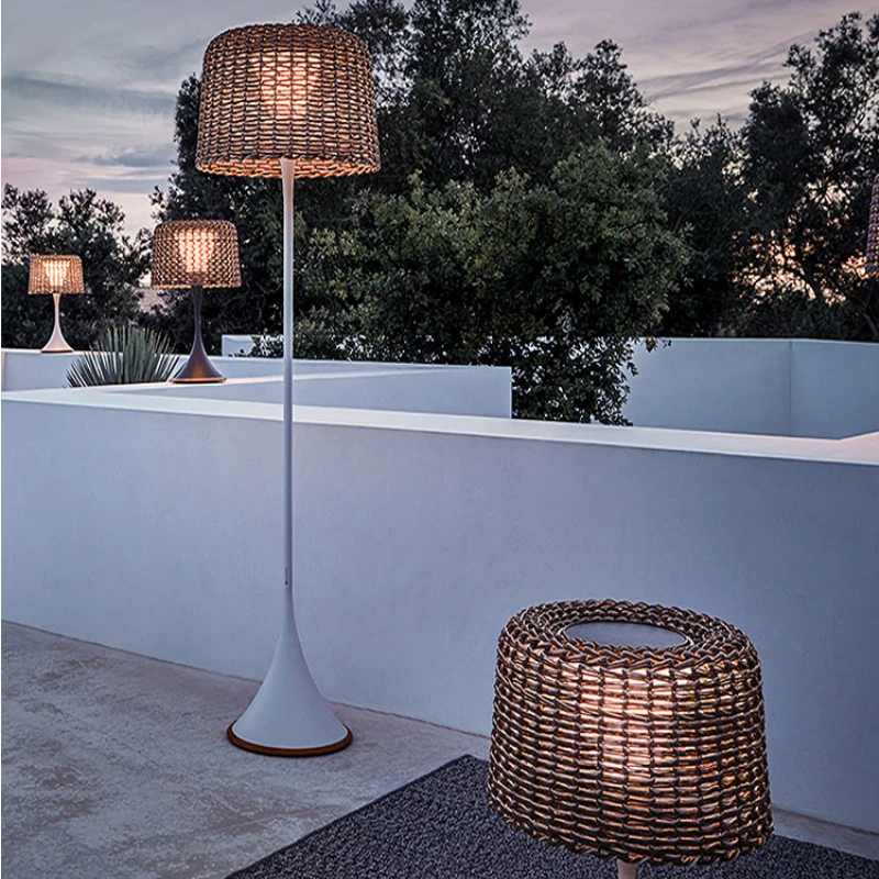 Outdoor waterproof floor lamp, villa courtyard lawn terrace lamp