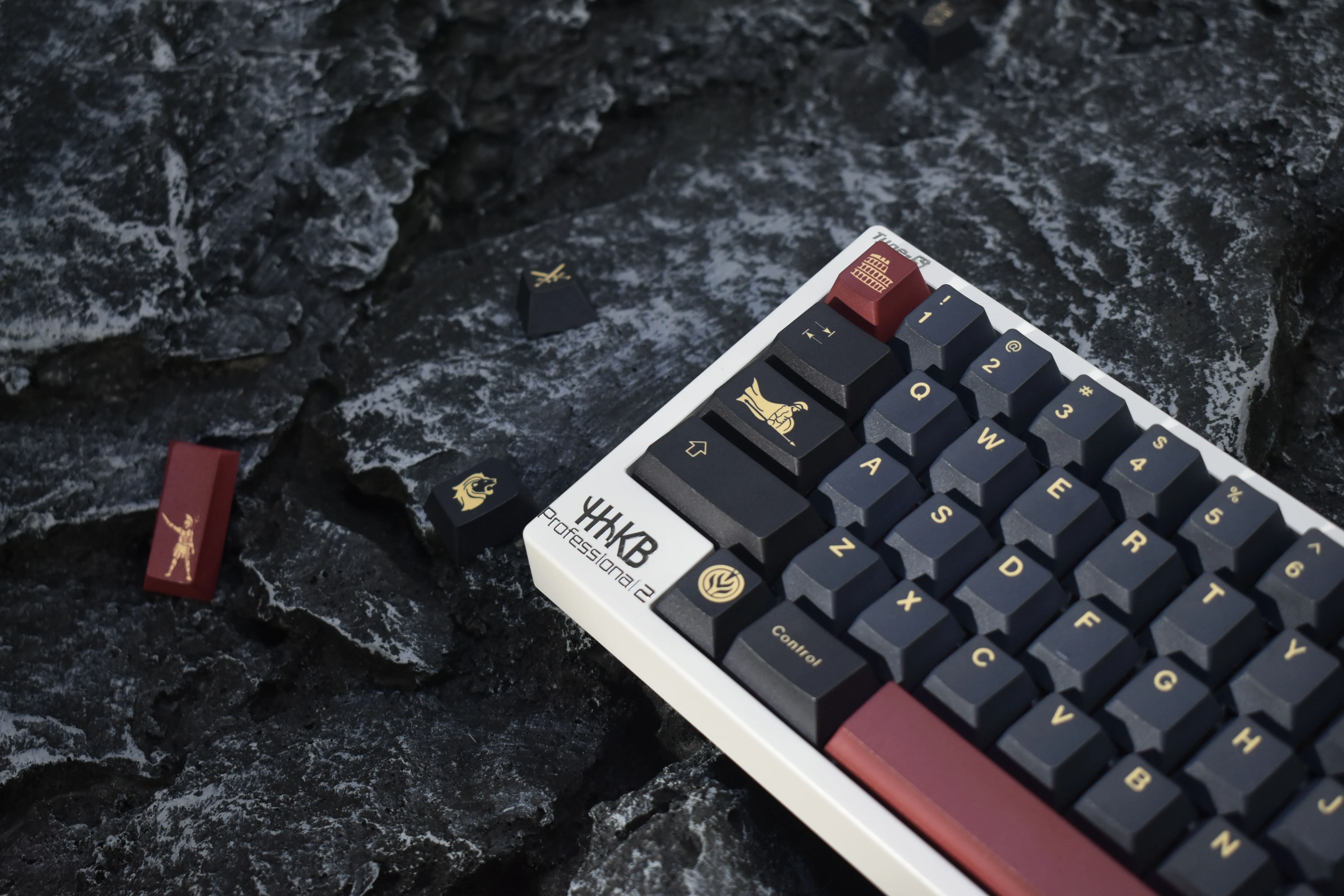 GMK-Teclas de gladiador (rojo) para teclado mecánico, conjunto de teclas de perfil de cereza con sublimación PBT, 134 teclas