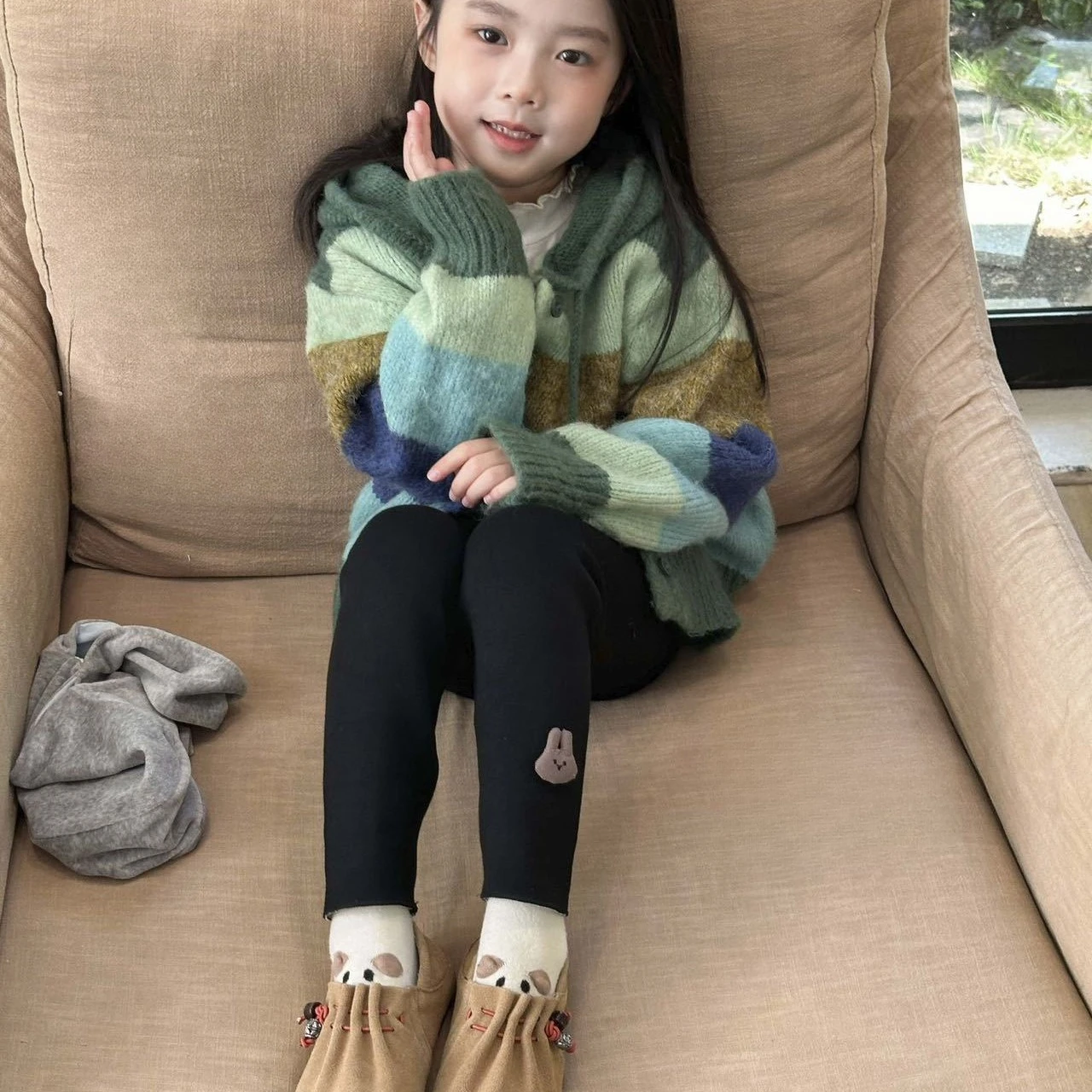 

Бархатные интегрированные брюки для девочек, одежда зимы 2025 года, утепленные милые повседневные внешние брюки-карандаш