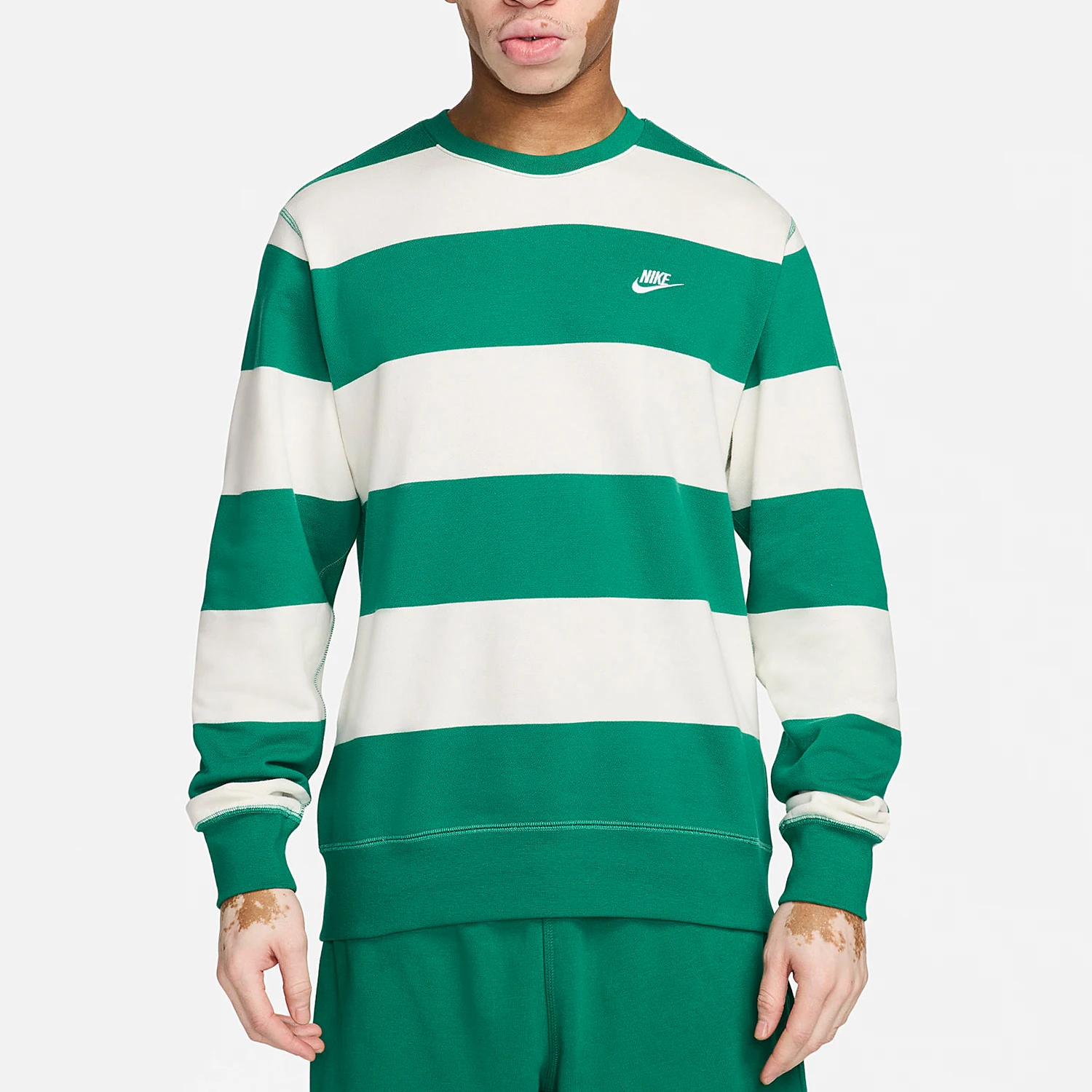 

Оригинальный новый мужской спортивный повседневный вязаный пуловер с круглым вырезом Nike FN3107-365