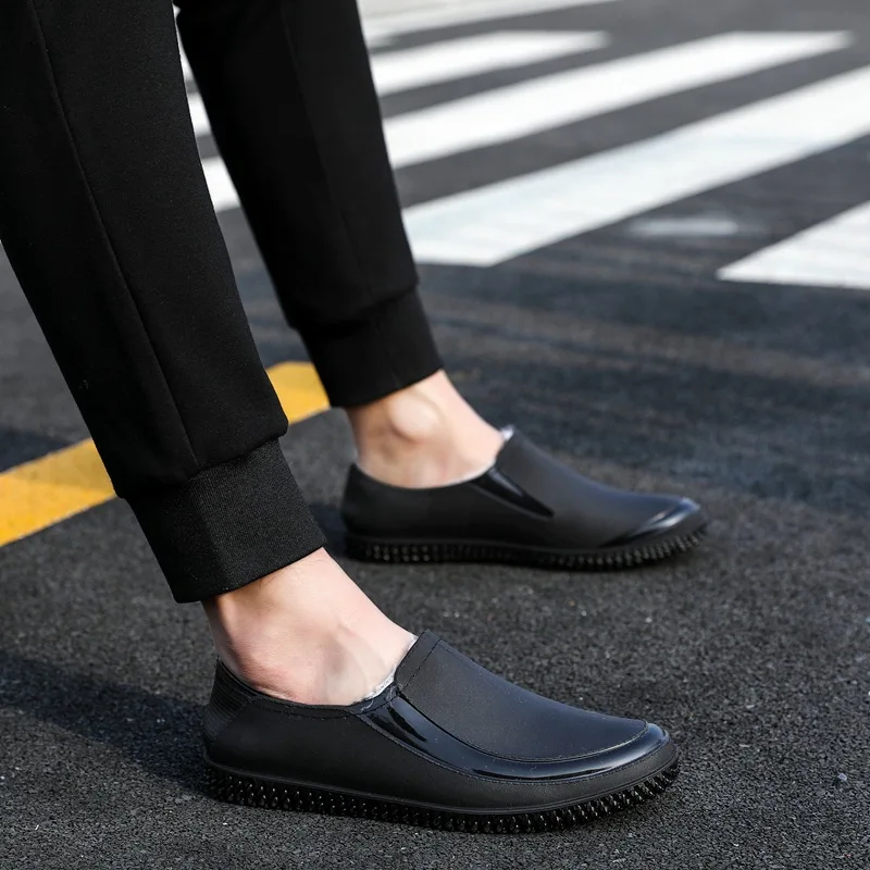 

Low-Top Men's Rain Boots Fashionable Short Tube Waterproof Fleece Flat Bottom Thick Bottom Slip-Resistant Casual Shoes