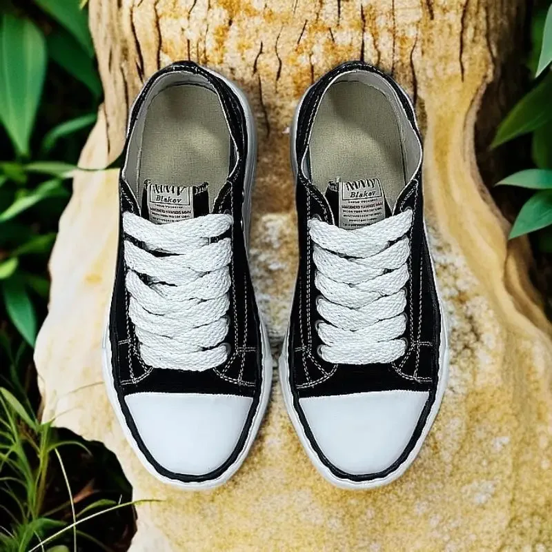 

2025 Spring Autumn Running Shoes: Versatile, Comfortable, and Ultra-Lightweight with Air Cushion mesh shoes