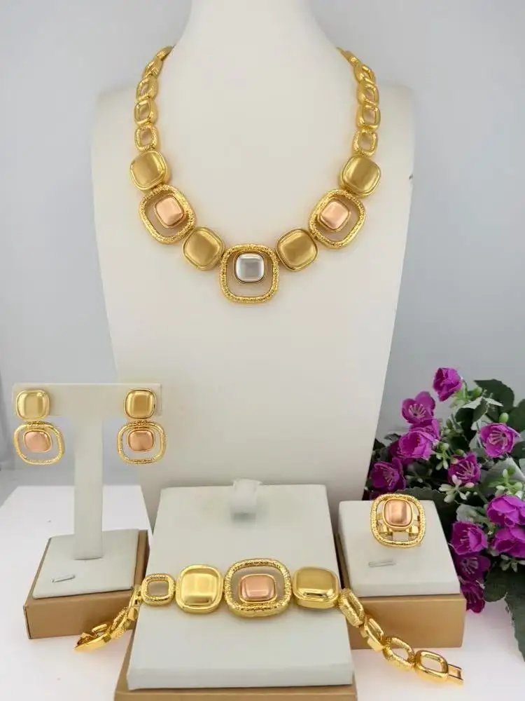 Simple Textured Three Tone Italian Jewelry Set Elegant Stunning Collar Brazalete Aretes Anillo 4PC Jewels Set for New Year Gift