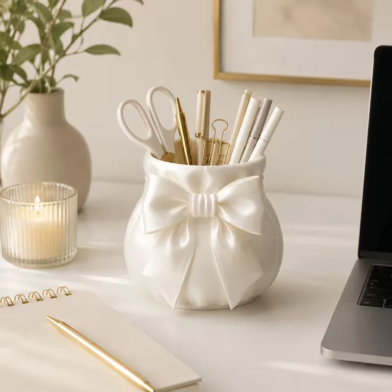 3D-Gedruckter Weißer Schleifenförmiger Stifthalter Eleganter Schreibtisch-Organizer Büro-Tischdekoration Mädchenzimmer Schminktisch-Aufbewahrungsbehälter
