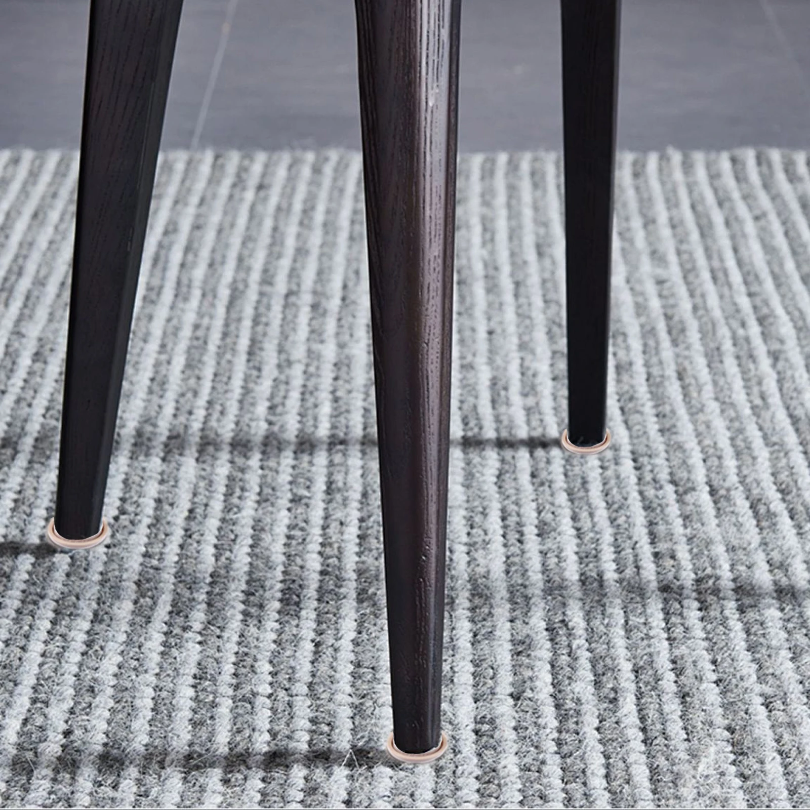 

16Pcs Furniture Leg Bottom Mat Non-Skid Self-Adhesive Slider Pad for Hardwood Floors 22mm Furniture Leg Bottom Mat