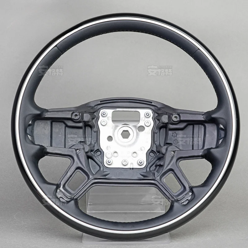 Suitable for Land Rover Defender Smart Carbon Fiber Flat Leather Piano Lacquer Steering Wheel Modification