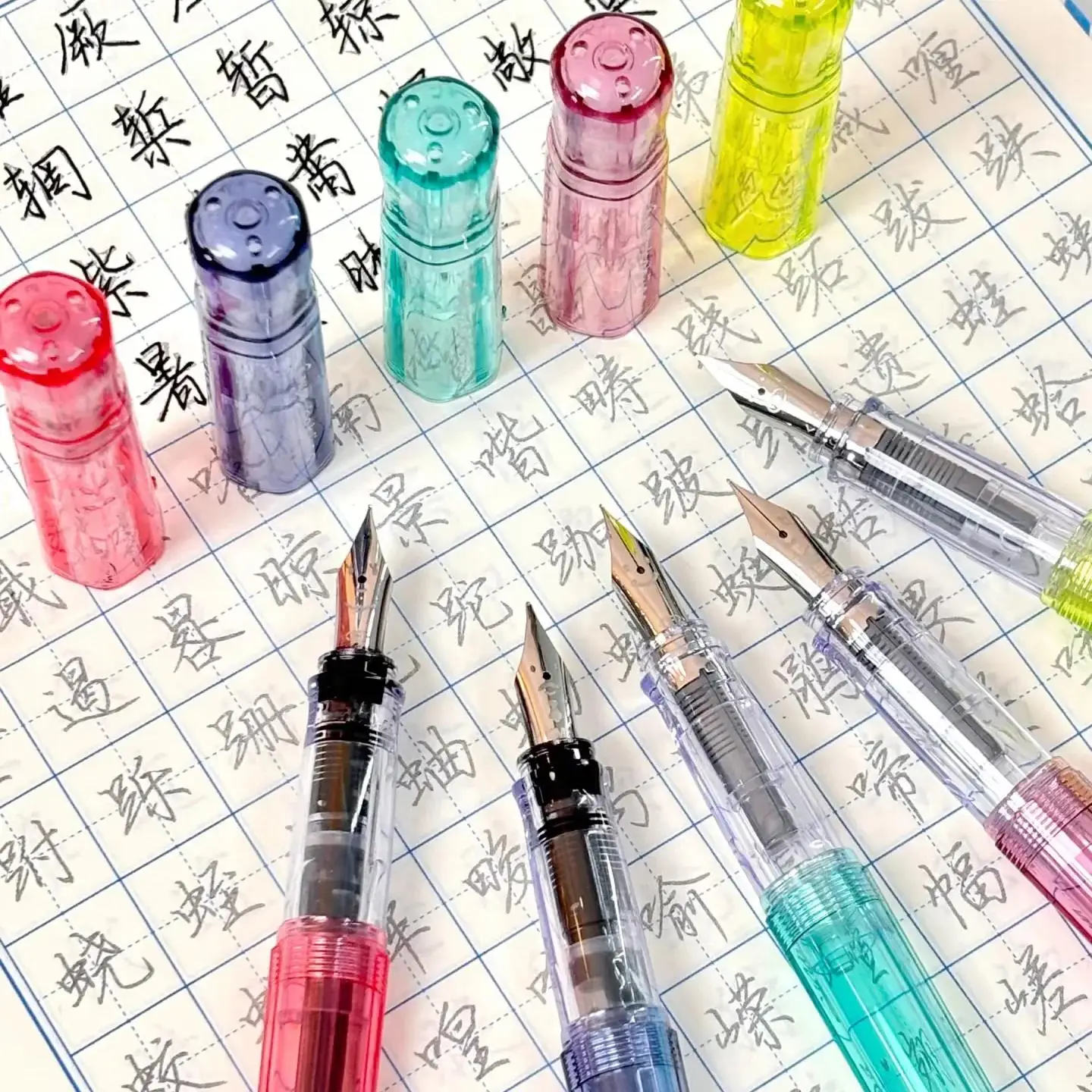Pilot Kakuno Madoromi Dream Smile Fountain Pen,InsAesthetic Ergonomic Posture CorrectionPen For Calligraphy&Handwriting Practice