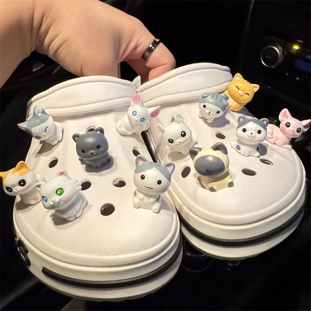 

MINISO cute cartoon 3D cat Shoe Charms PVC Clogs Accessories DIY Shoe Decoration Kids Party Friends Gifts