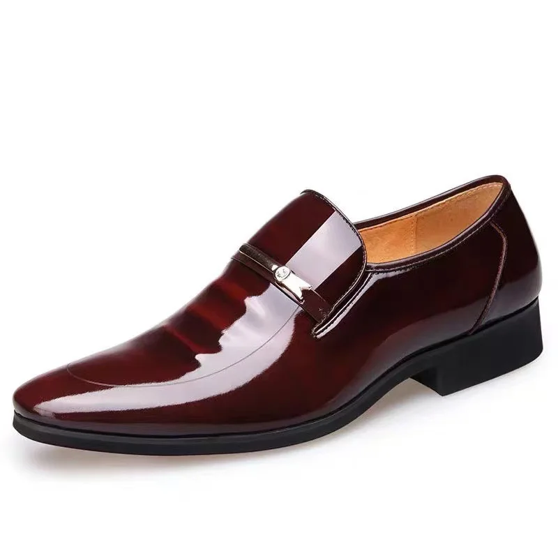 New Spring/Autumn Loafers for Men Wedding Shoes Patent Leather Men Luxury Shoes Casual Business Men Dress Shoes Slip-On Solid