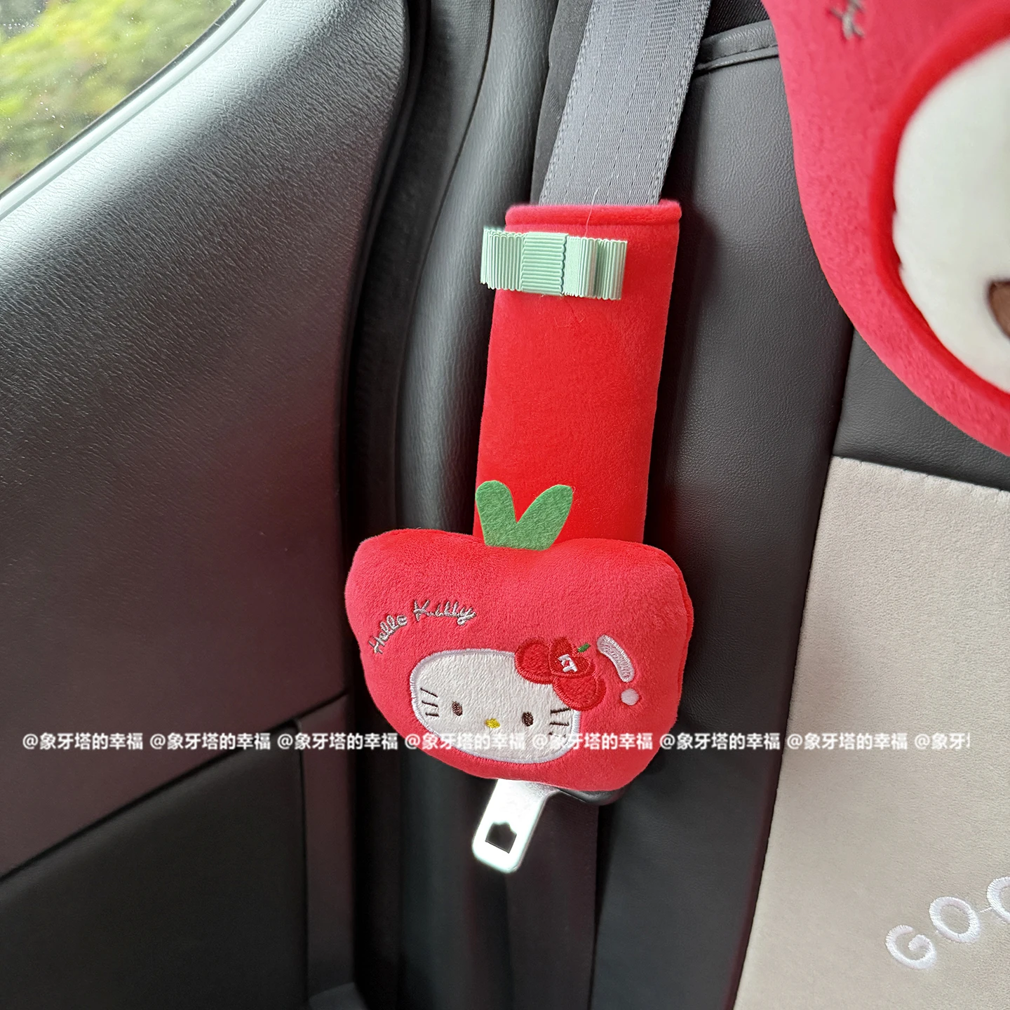 Xmas Sanrio Hello Kitty, подголовник, подушка для спины, чехол для ремня безопасности, автомобильный декор, мягкая мультяшная подушка, подушка для спинки дивана-кровати, подарок