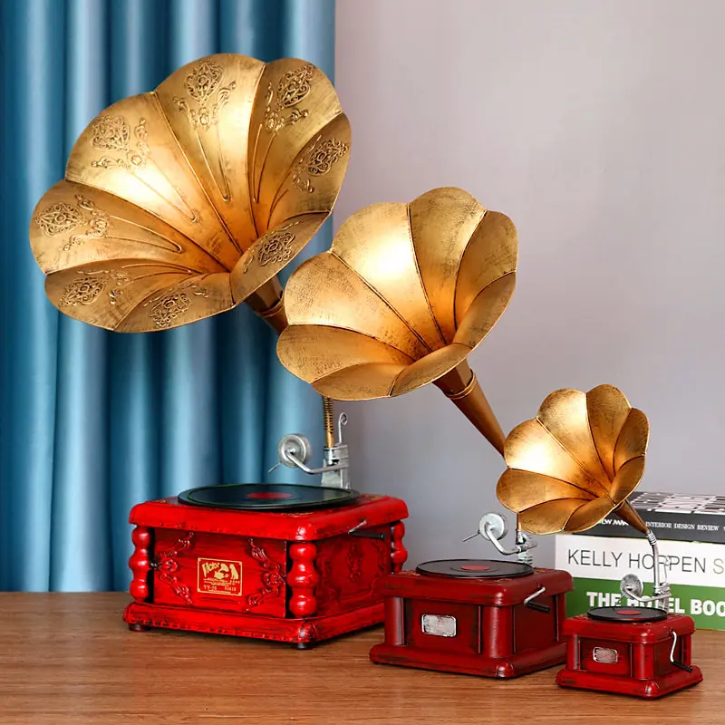 Retro vintage phonograph model ornament vinyl record player home soft decoration photography props living room decoration