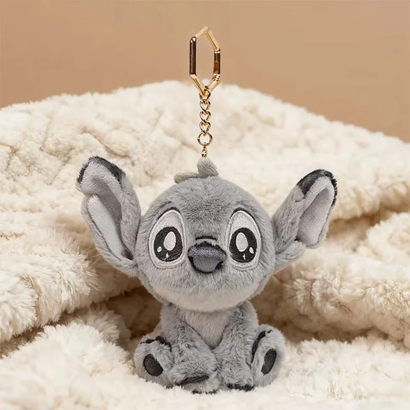 Porte-clés en peluche Disney Stitch, poupée en peluche, pendentif, jouets en peluche pour enfants, garçons et filles, cadeaux d'anniversaire et de noël