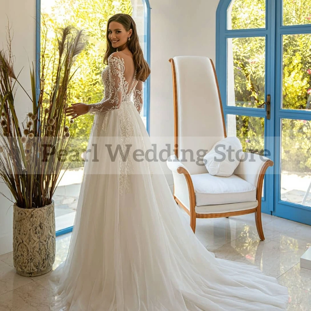 Elegant Wedding Tulle Long Sleeve Illusion Beaded A-Line and Floor Length Customized Bridal Marring Dresses in Multiple Sizes