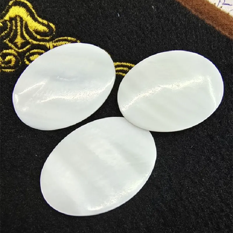 4PCS Nature White Shell Pendants Mother Of Pearl Oval Shape Good Quality 40X30MM Thickness 2MM For Women\'s Pendants Making Parts
