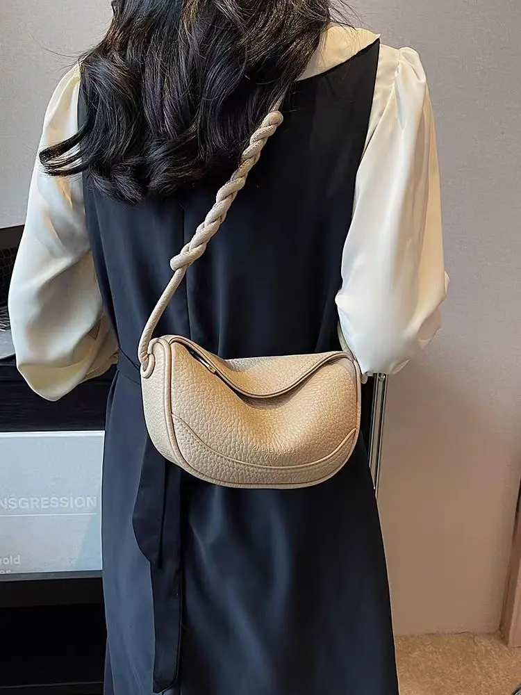 

Trendy French niche women's bag high-quality textured shoulder crossbody bag popular super hot dumpling bag