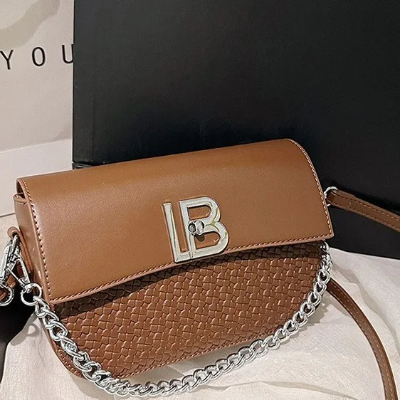 

Hot Selling Small Square Bag Women's New High-end Niche Versatile Fashion Underarm Shoulder Crossbody Bag
