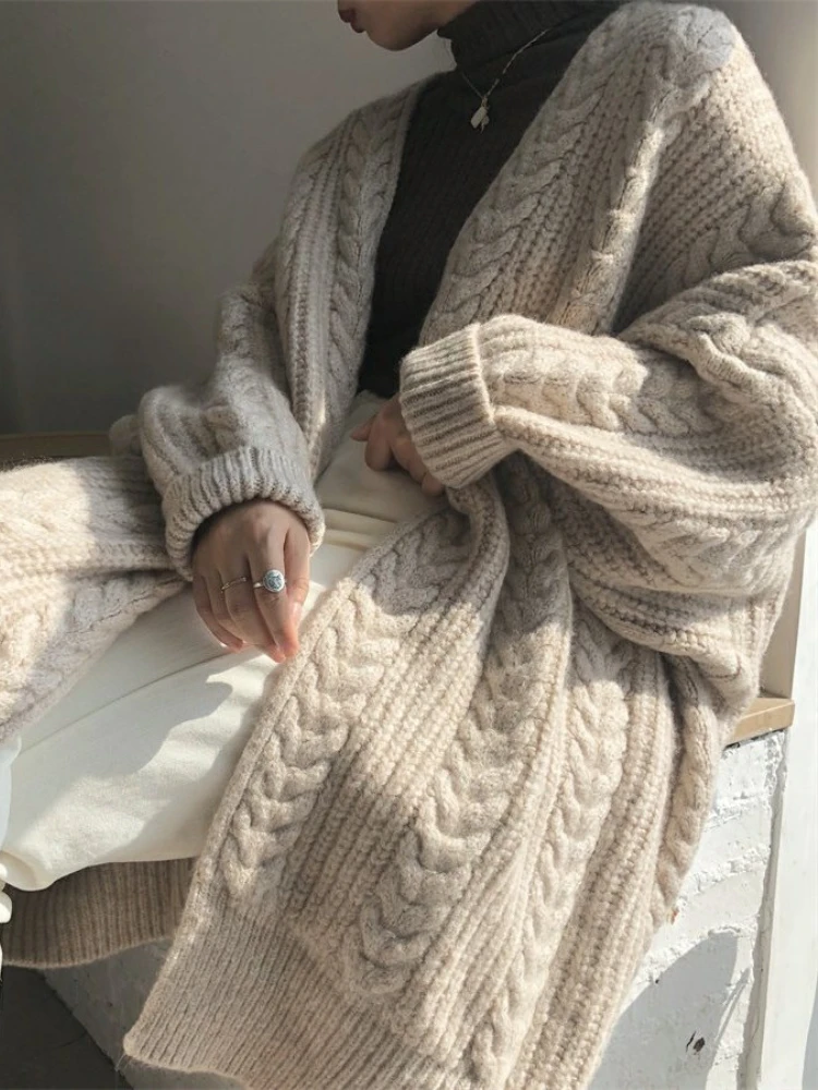 

Women's Knitted Cardigan Autumn Winter 2024 New Korean Mid-length Languid Long-sleeved Sweater Loose Outerwear Jacket Thick