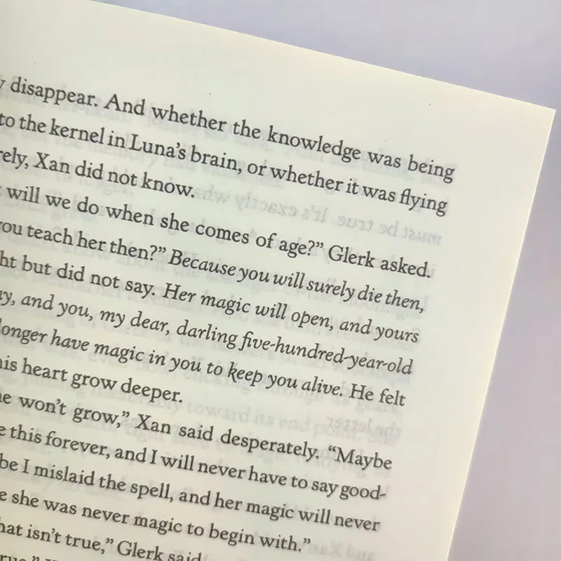 النسخة الإنجليزية The Girl Who Drank The Moon Newbery Gold Award الروايات والأعمال الأدبية الكلاسيكية الكتب الإنجليزية Libros Livros