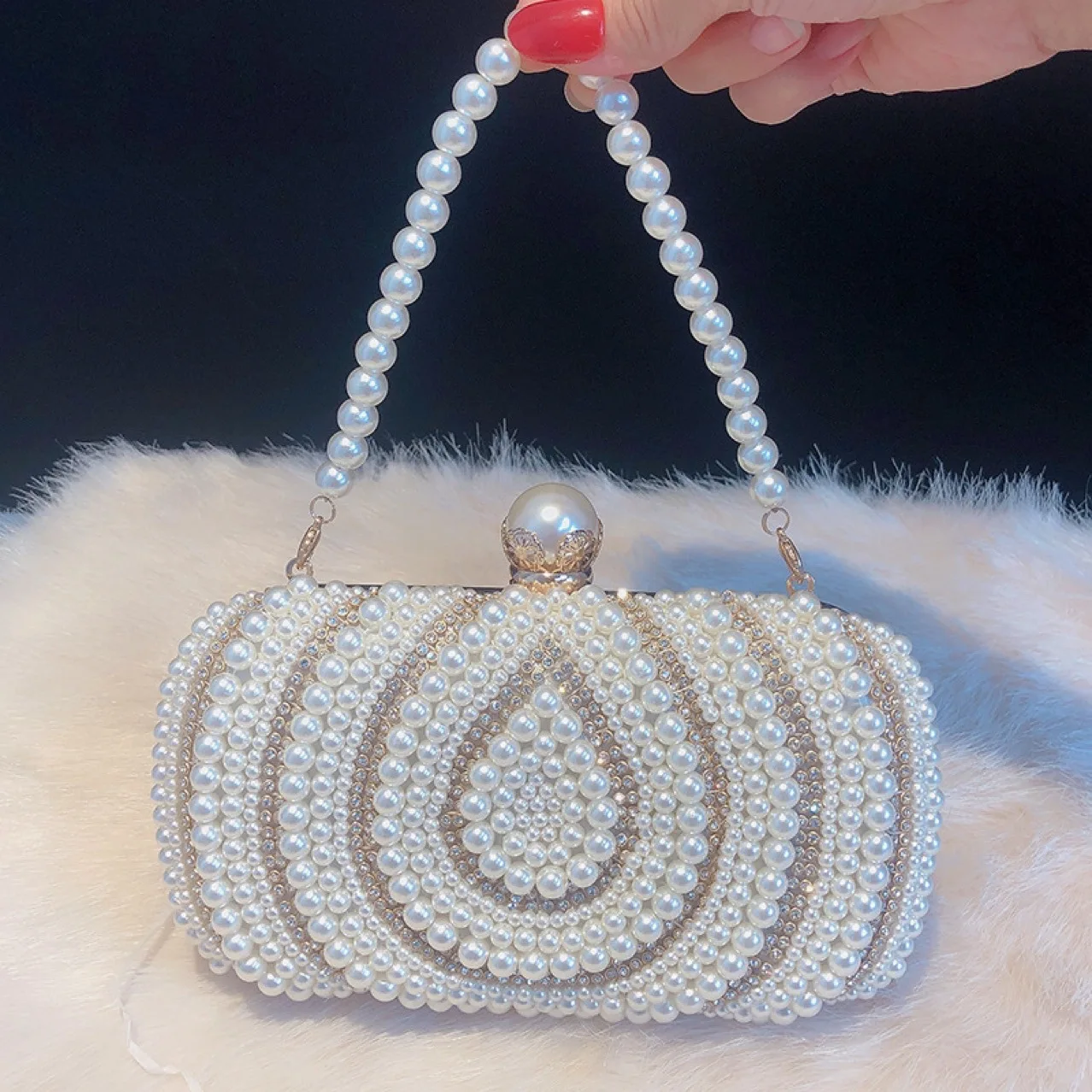 New Retro Ladies Pearl Dinner Handmade Bead Embroidery Diamond-encrusted Banquet Dress Clutch