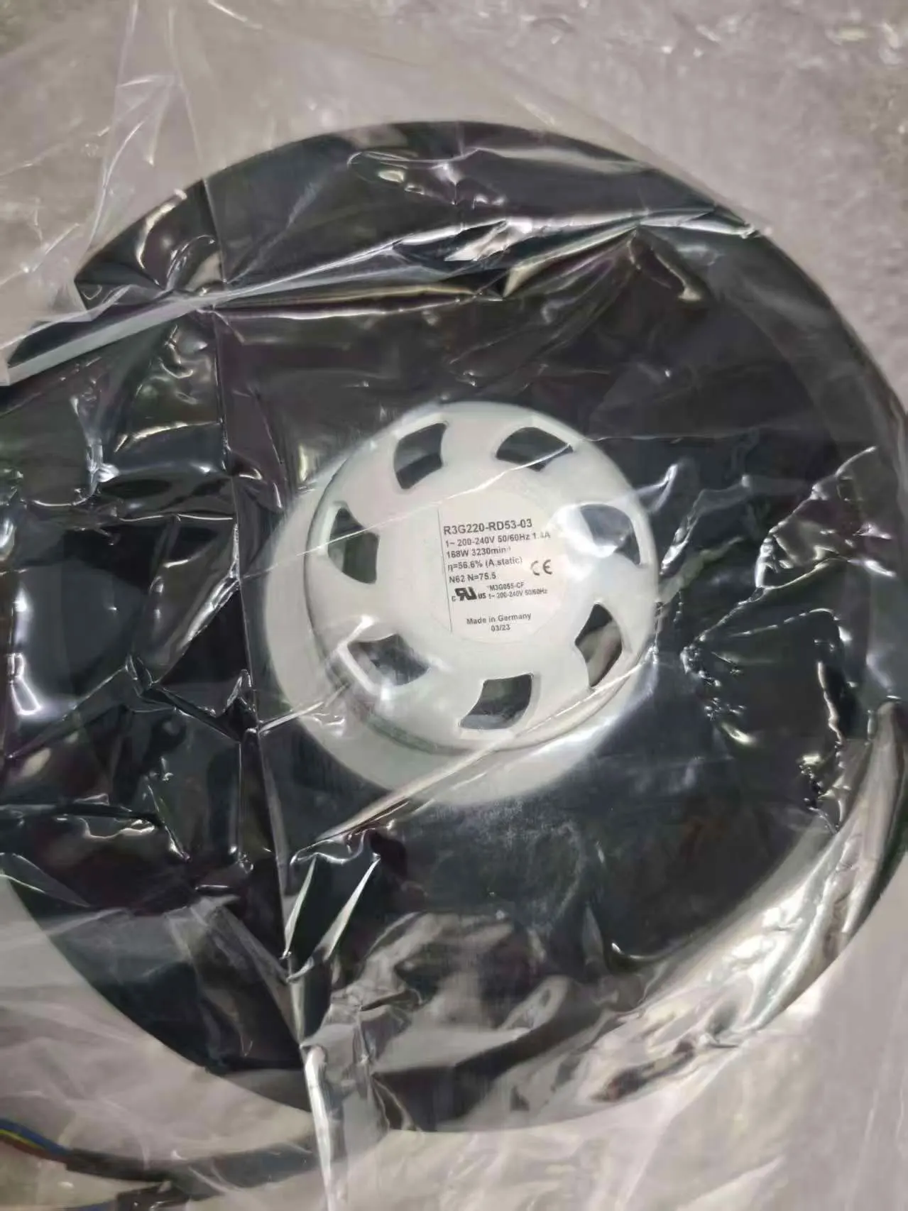 Brand new R3G220-RD53-01 R3G220-RD53-03 R3G220-RD53-08 R3G220-RD53-17 One-year warranty