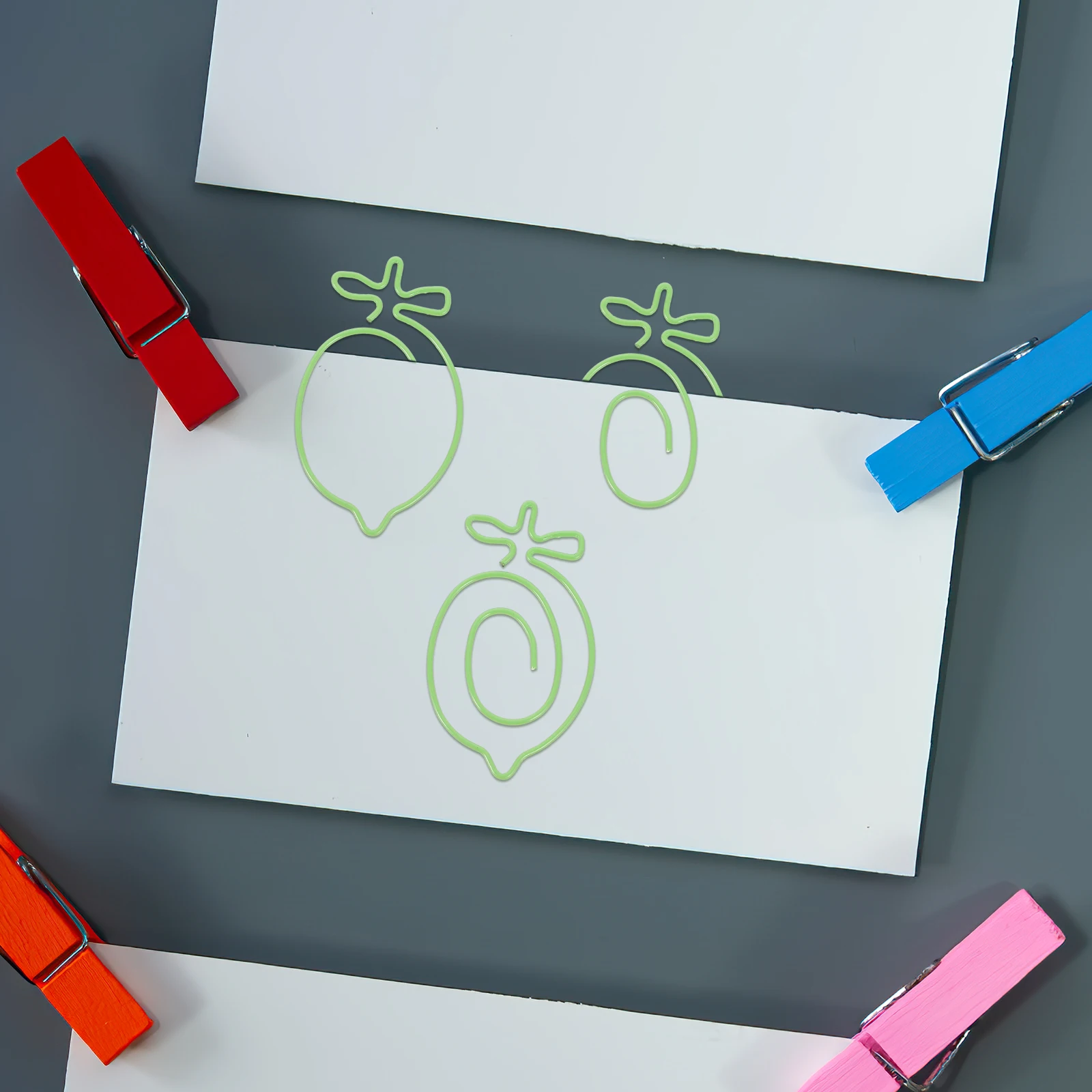 

20pcs Green Creative Metal Paper Clips Cartoon File Clamps Bookmark ganizer for Office School Supplies Stationery