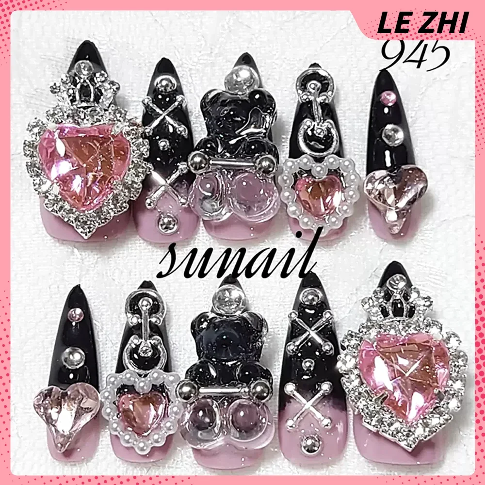 Japanese Y2K Spicy Girl Gothic Retro Handmade Full Cover Nail Tip Almond Bear Love Blinking Rhinestones Luxury Press on Nails