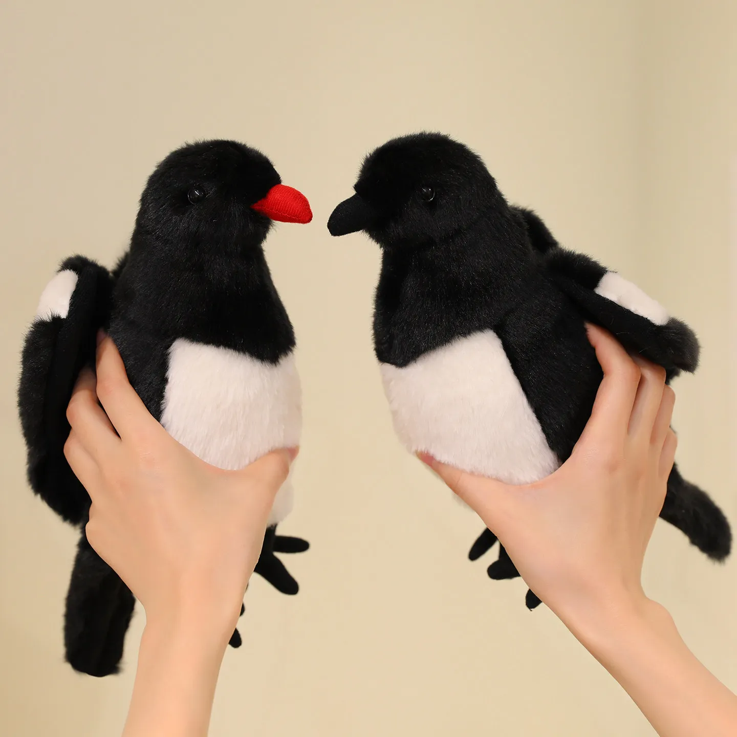 

Реалистичная кукла-сорока 22-30 см, реалистичная плюшевая игрушка «Черная сорока Ворон», декор для дома и офиса, мягкая сорока, ворона, модель птицы, орнамент