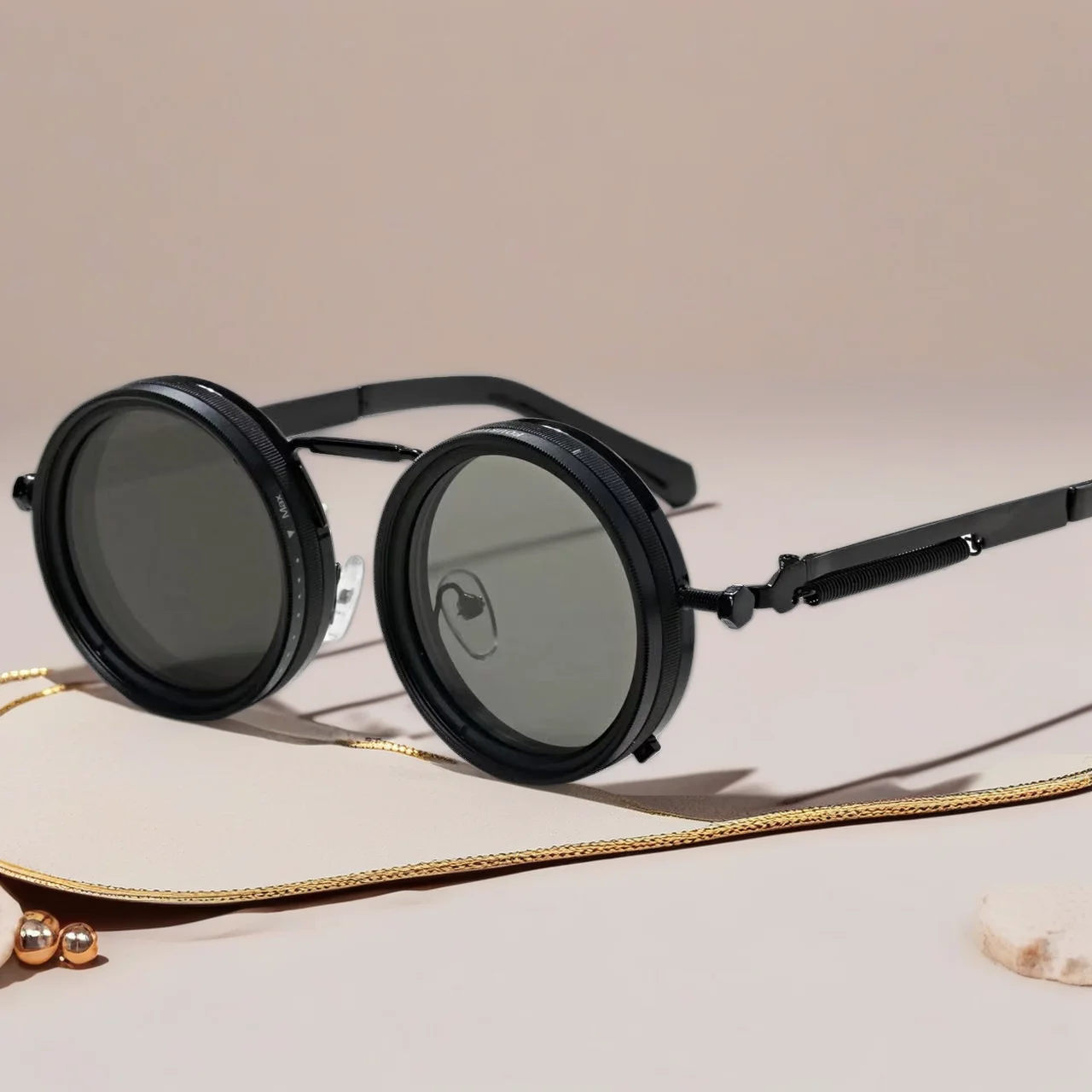 

Designer men's sunglasses, outdoor driving and fishing polarized glasses, round steampunk dimming and reducing sunglasses