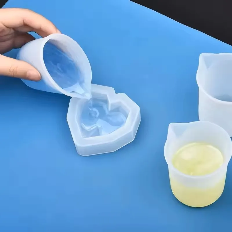 5 Stück 100ml Silikon-Messbecher Transparent mit Skala Lebensmittelechte Trennbecher DIY Kuchen Epoxidharz Schmuckherstellung Werkzeuge – Detail 4