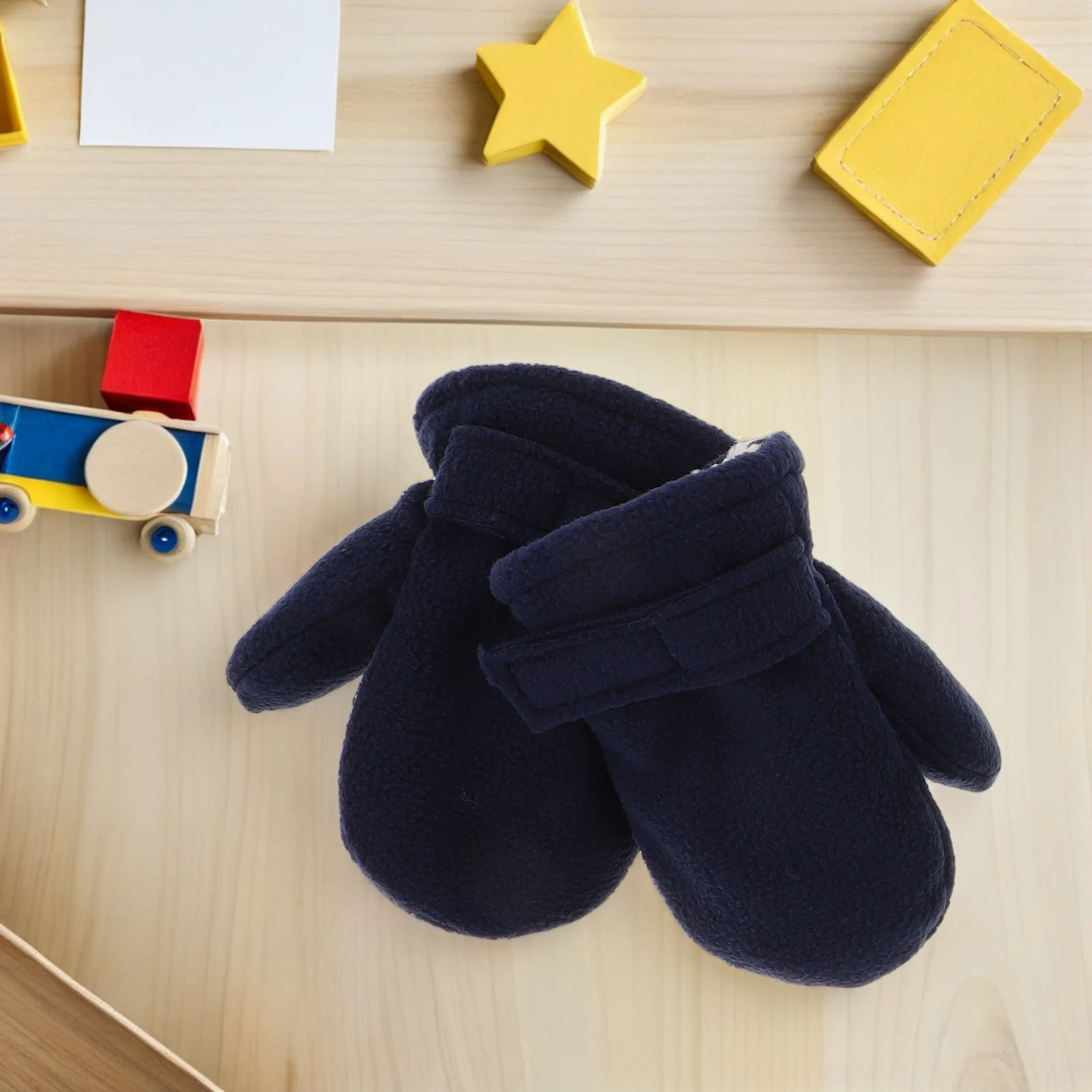 2 أزواج من القفازات الحرارية للأطفال سميكة مبطنة بالصوف قفازات الثلج آمنة بحلقة ربط مناسبة للأنشطة الشتوية #2