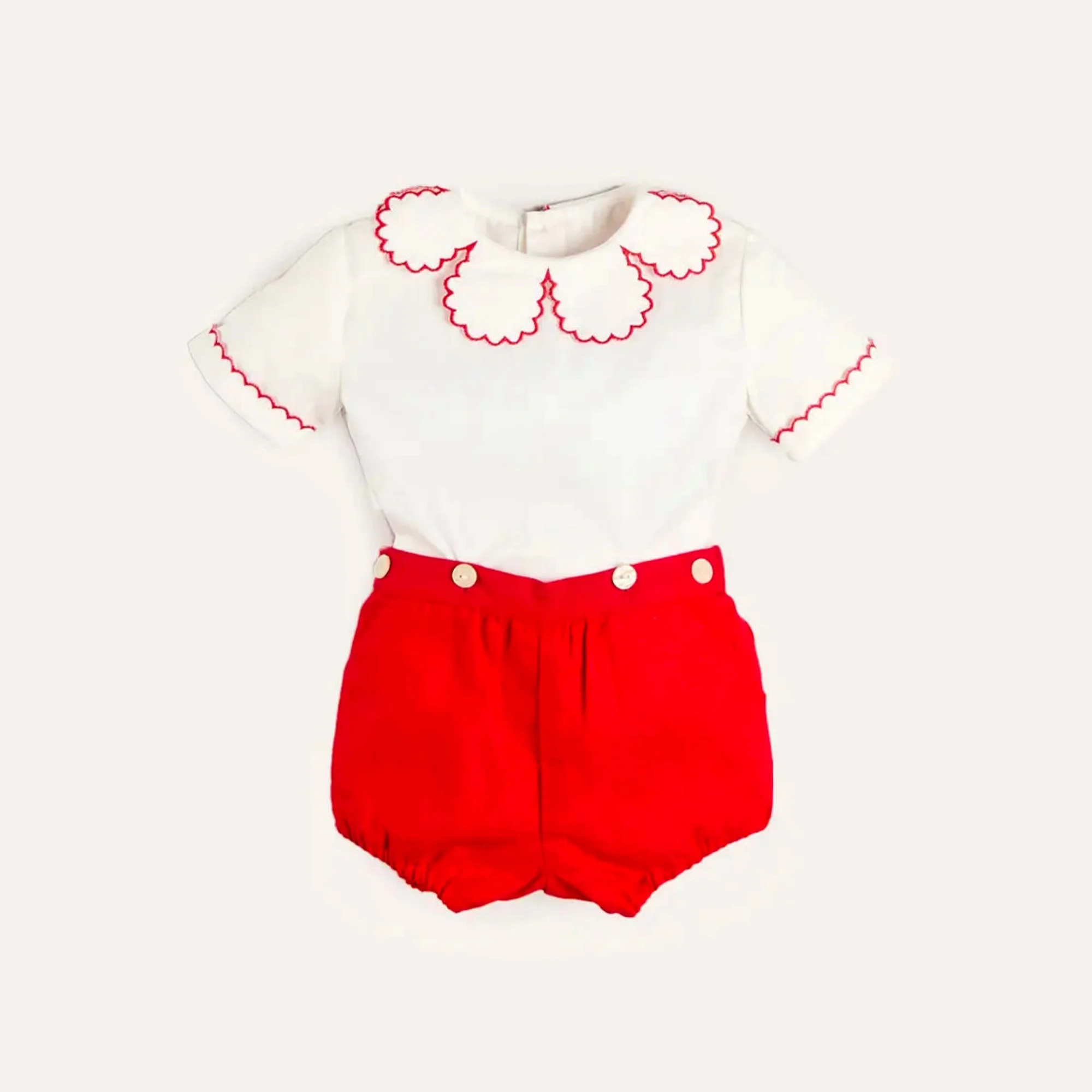 

Модный комплект для девочек: топ с воротником-лепестком и коротким рукавом, красная вышивка, однотонные шорты, высококачественный детский комплект