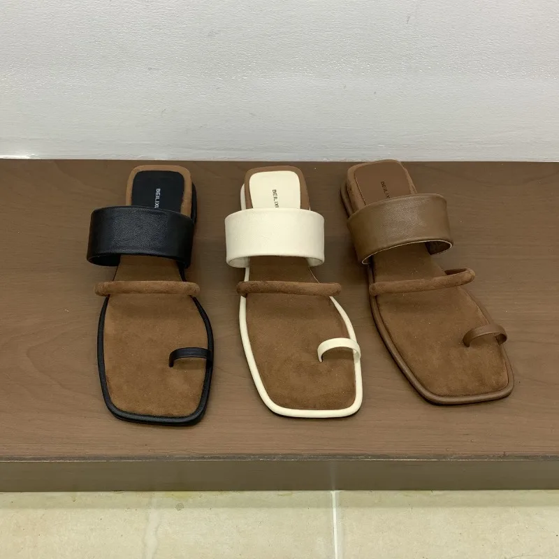 

Тапочки, повседневная обувь на плоской подошве, женские шлепанцы, резиновые шлепанцы, роскошные шлепанцы на низкой платформе, 2021, гавайские мягкие летние пляжные тапочки из искусственной кожи