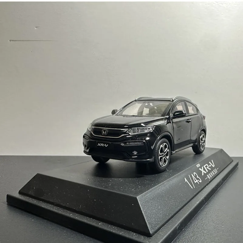 

Diecast 1:43 Scale Dongfeng 2015 XR-V Alloy Car Model Collection Souvenir Display Ornaments Decoration Toy