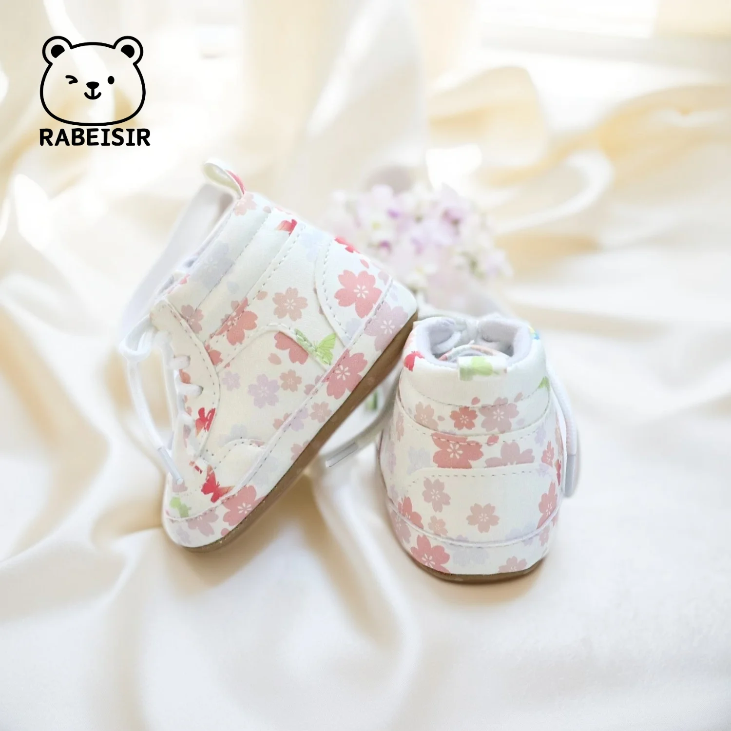 أحذية رياضية للفتيات الصغيرات، أحذية للأطفال، أحذية عالية الجودة، قابلة للتنفس، غير قابلة للانزلاق، بسيطة ومتعددة الاستخدامات، طراز الربيع والخريف