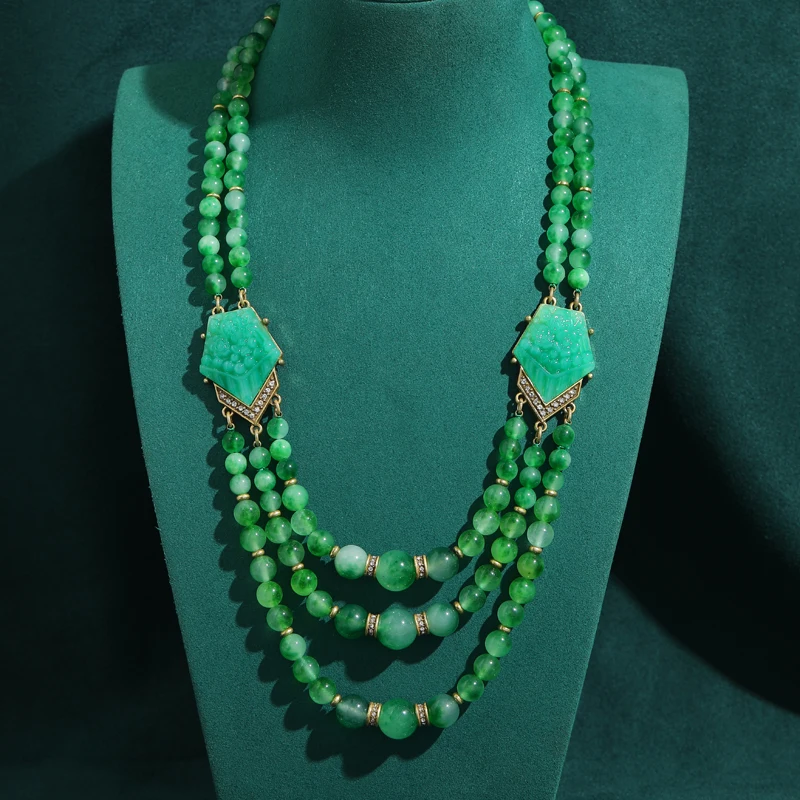 

Vintage Layered Green Necklace Glass Beaded Chain For Women 2026 Large Natural Stone Decoration High Quality Banquet Jewelry