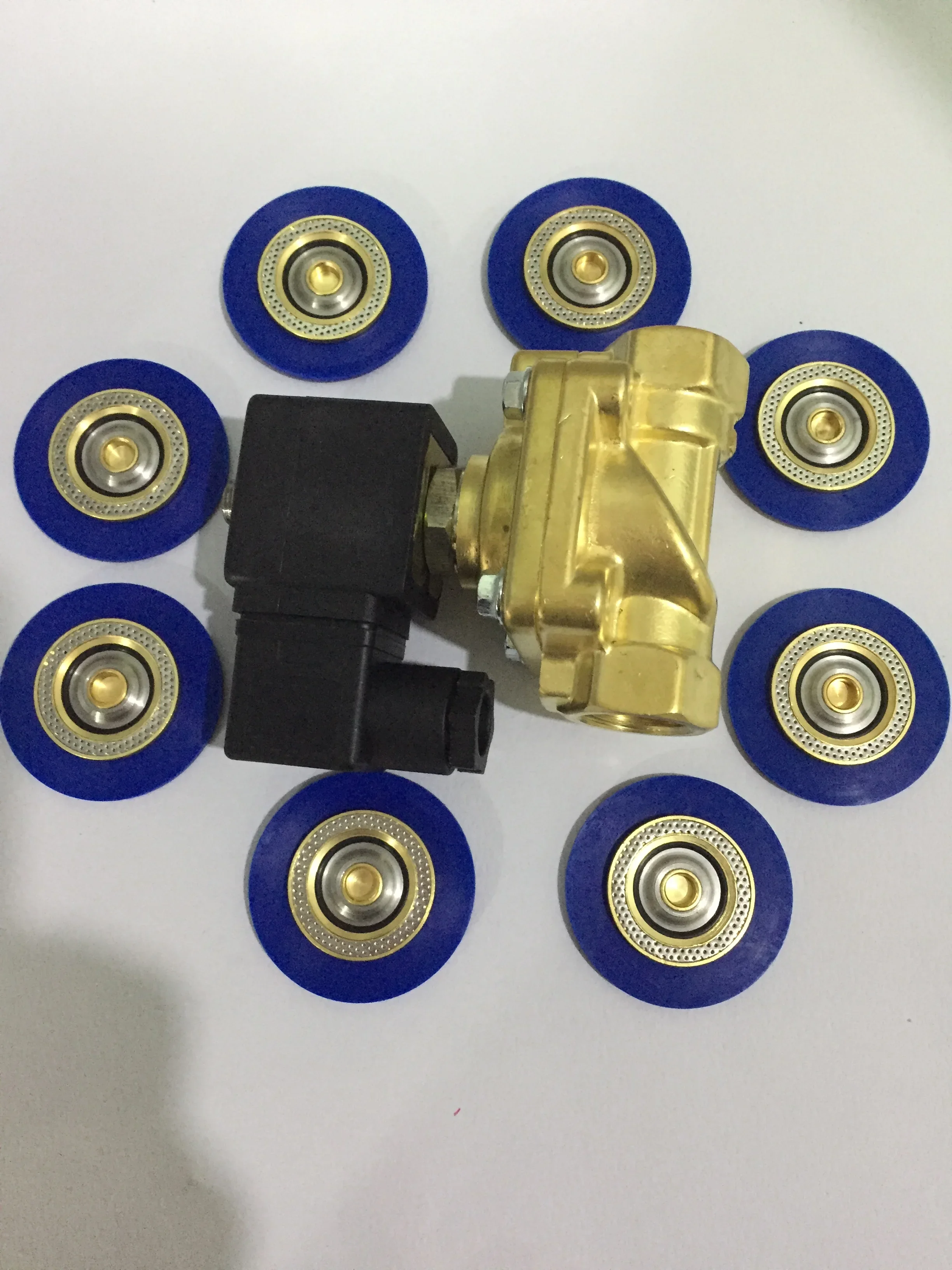 Blowing machinery High pressure solenoid valve Air compressor, injection molding machine valve, water valve Air valve 321H35