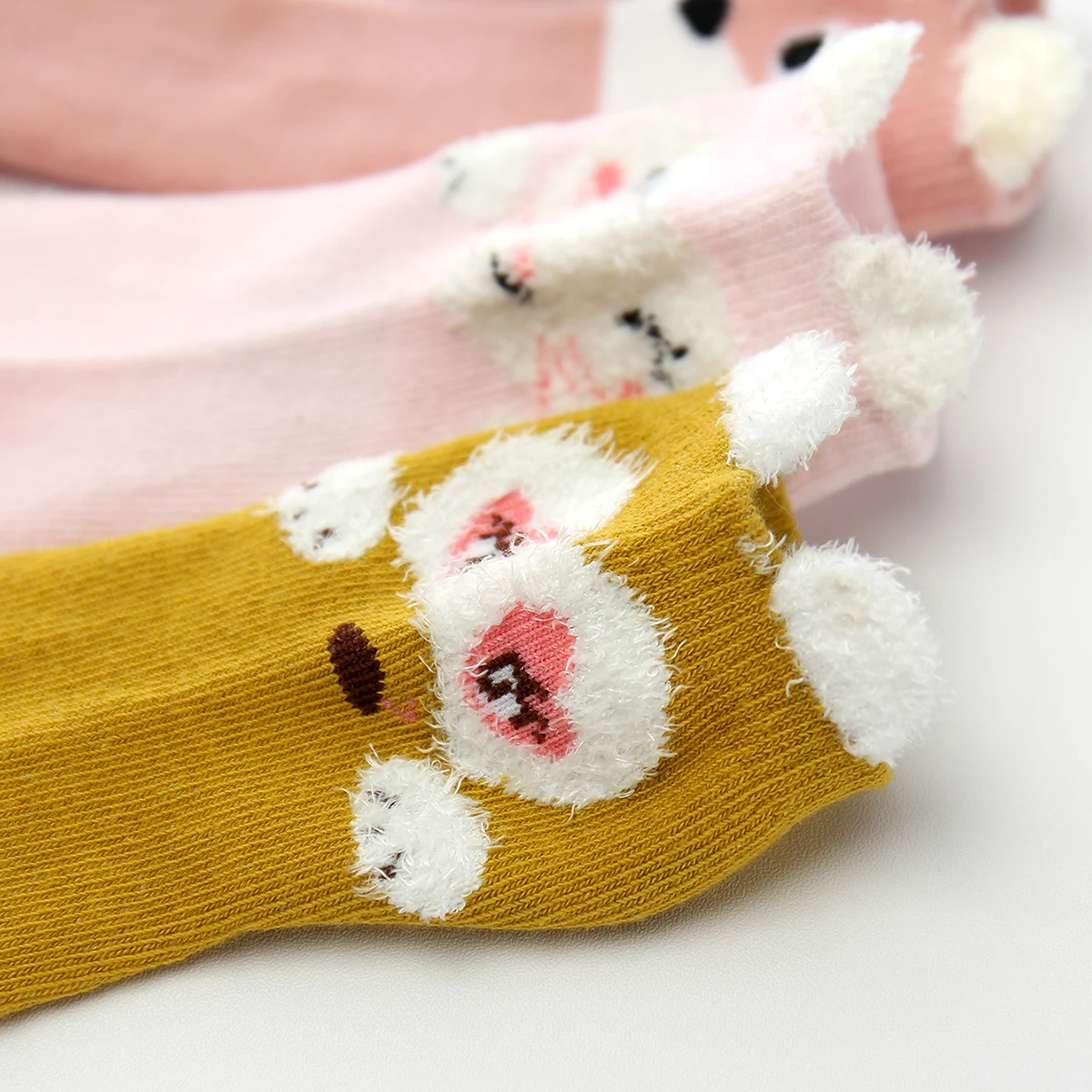 5 أزواج من الجوارب النسائية القابلة للتنفس لمنتصف الساق، جوارب كاجوال مريحة بنمط كرتوني، جوارب لطيفة